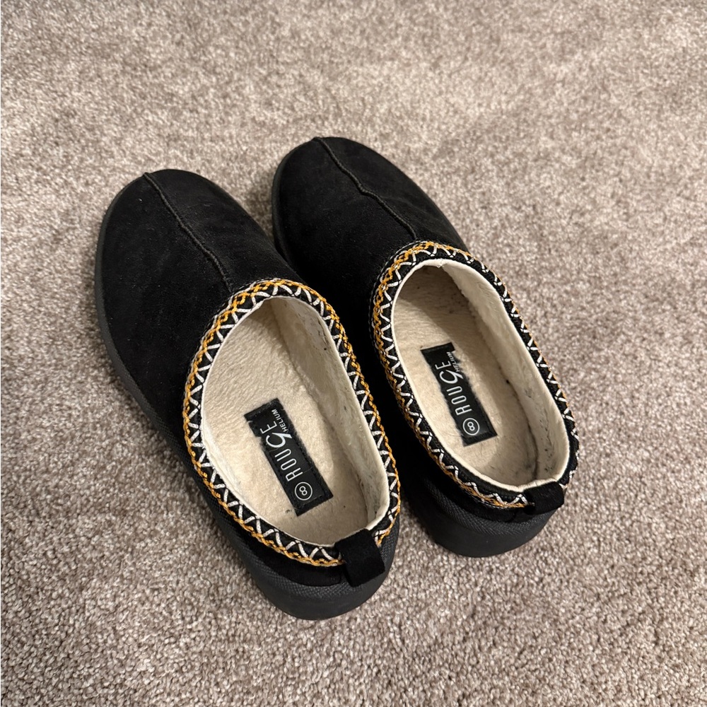Aldo Women's Black and Gold Slip-On Slippers